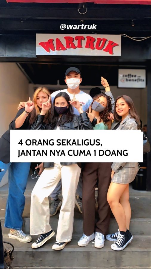 main bertiga sama kameramen mana ceweknya cakep